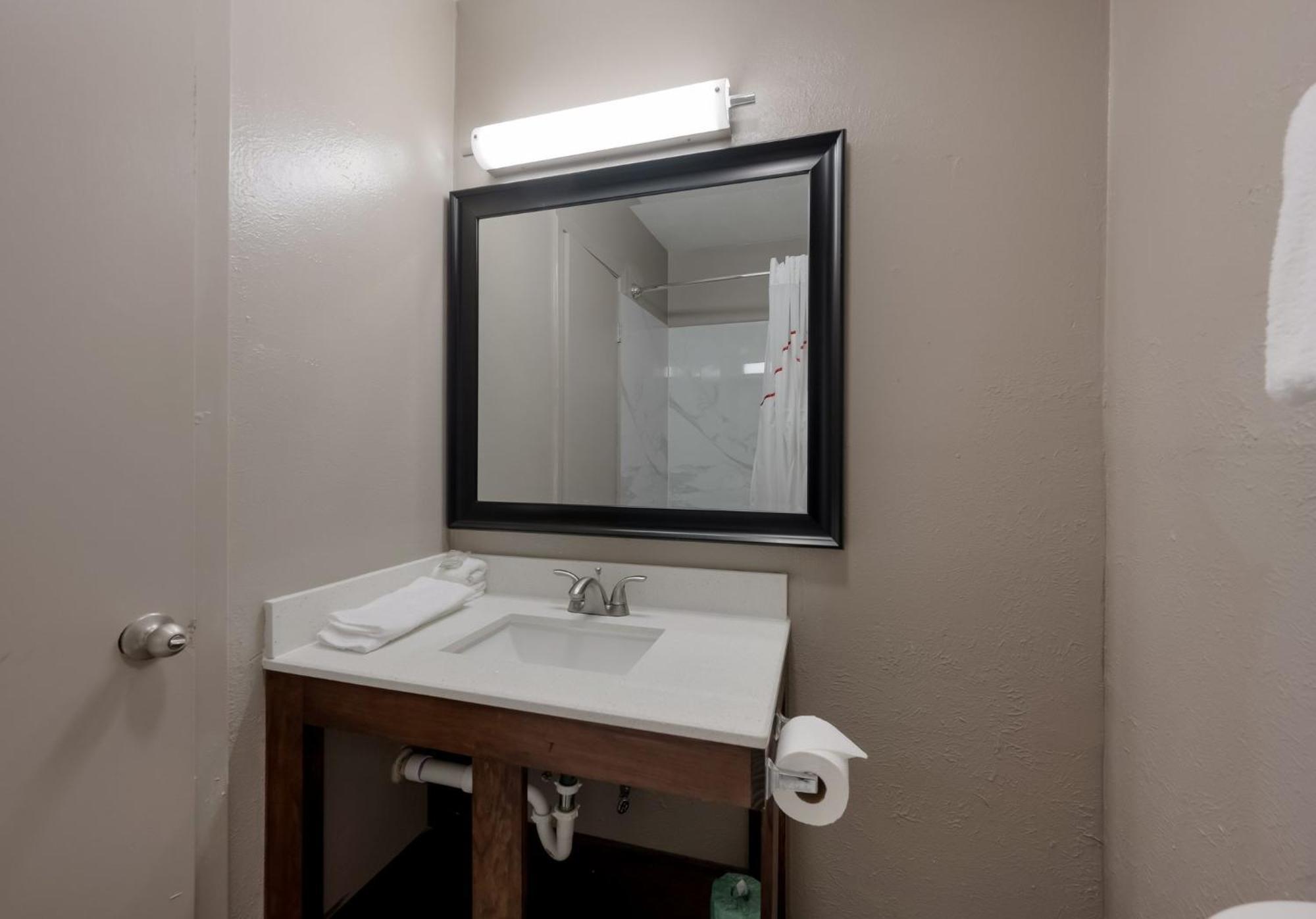 Red Roof Inn Madisonville Zewnętrze zdjęcie