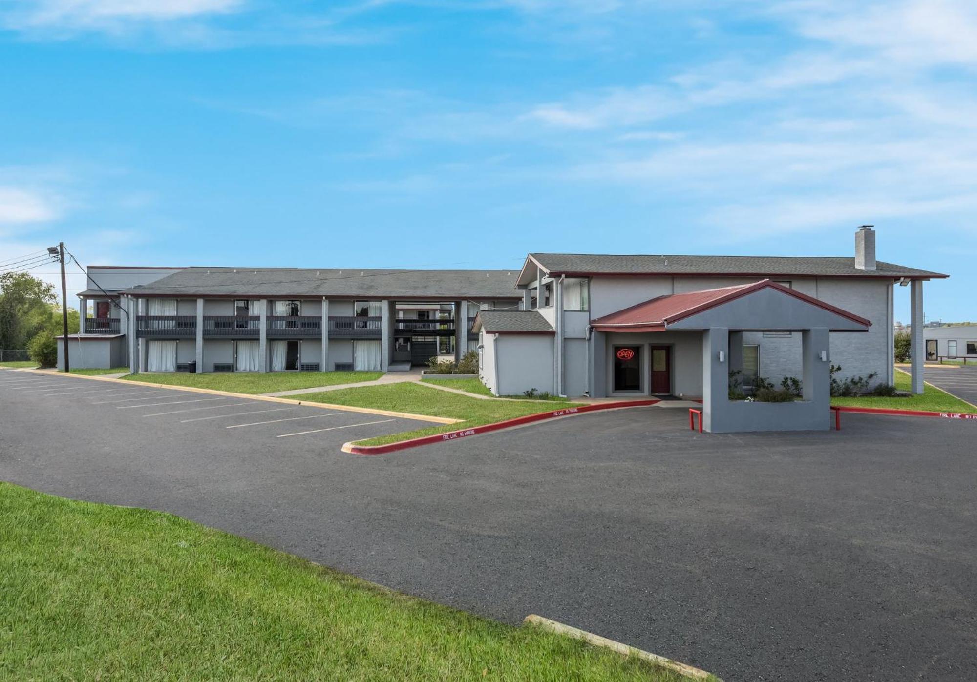 Red Roof Inn Madisonville Zewnętrze zdjęcie
