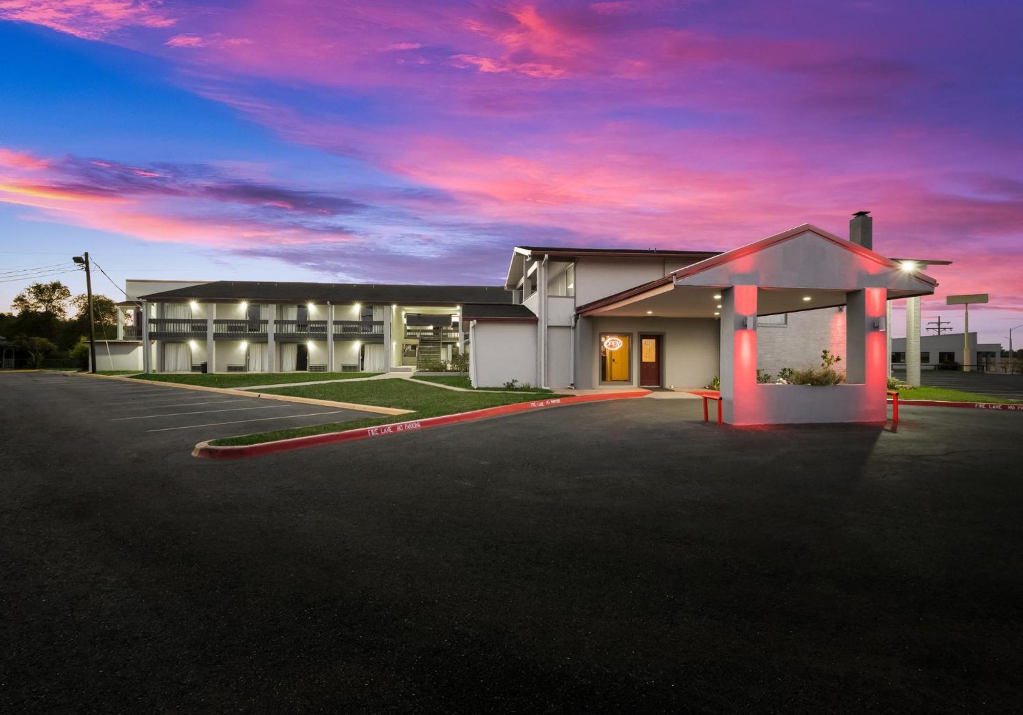 Red Roof Inn Madisonville Zewnętrze zdjęcie